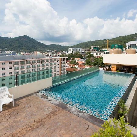 Hemingways Silk Hotel Patong Esterno foto